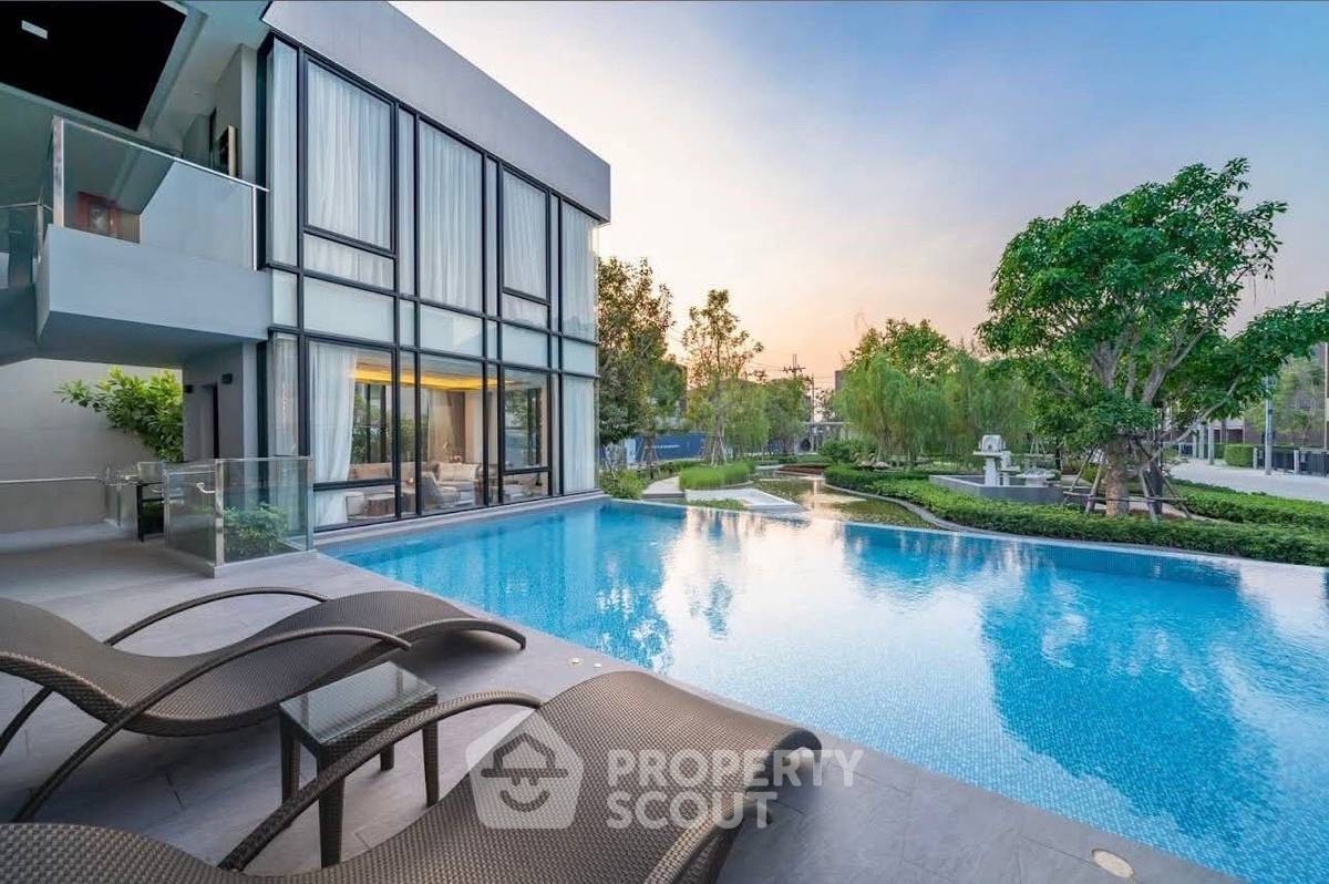 picture 3-BR Townhouse at Baan Klang Muang Rama 9-Krungthep Kreetha close to Suvarnabhumi Airport (ID 2285501) - 38/38
