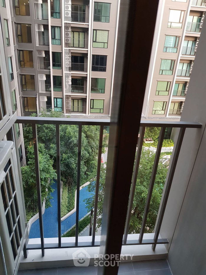 picture 1-BR Condo at Knightsbridge Phaholyothin Interchange in Anusawari (ID 1109135) - 5/8