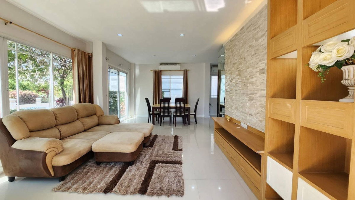 รูป ให้เช่า บ้านสไตล์โมเดิร์น 2 ชั้น เชียงใหม่ ทำเลดี ใกล้นานาชาตินครพายัพ (NIS) T.0946511456 - รูปที่ 6/28