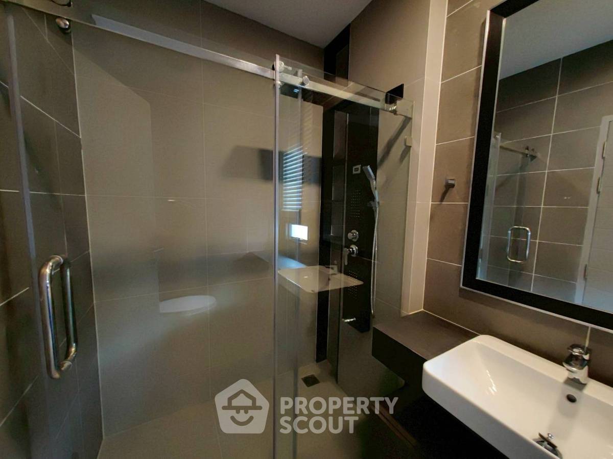 picture 5-BR House at Grand Bangkok Boulevard Rama9 close to Krungthep Kreetha (ID 2228980) - 26/30