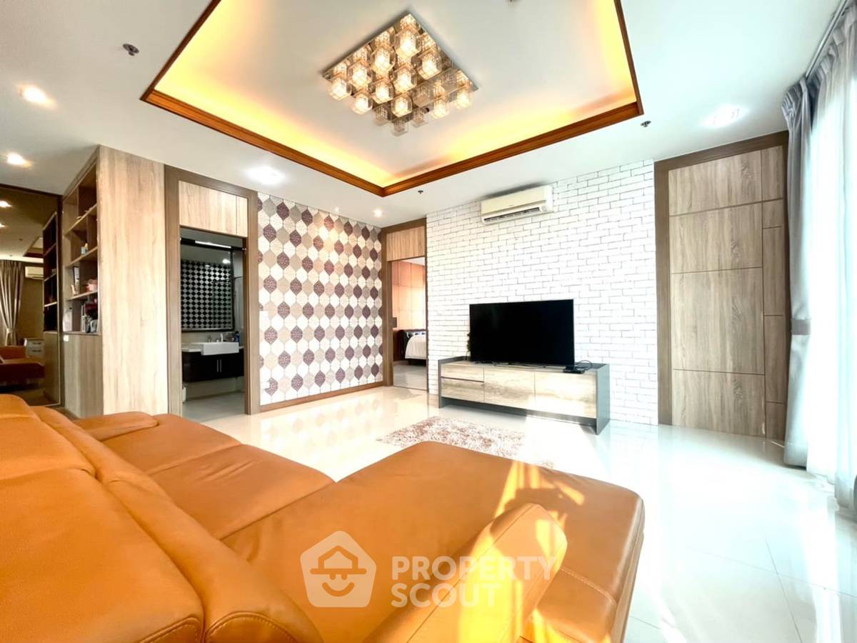 picture 3-BR Condo at Villa Asoke near MRT Phetchaburi (ID 924330) - 14/16
