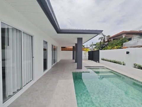Property Name: Eakmongkol Jomtien 1 