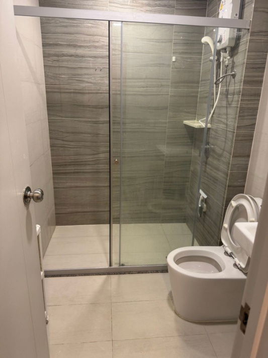 picture Code: KJ8587  for rent Supalai Veranda Ramkhamhaeng // Line ID: @kjcondo (with @) // - 7/9