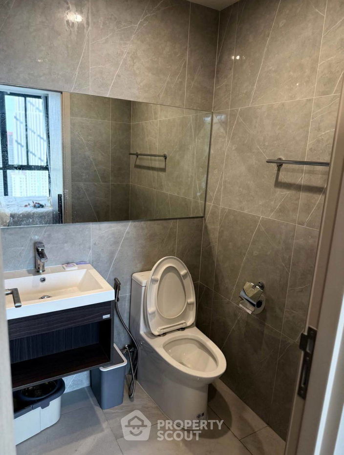 picture 1-BR Condo at Nue District R9 near MRT Phra Ram 9 (ID 2292704) - 7/10
