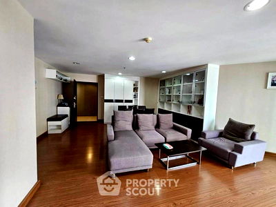 Condos for rent MRT Thailand Cultural Centre : 3-BR Condo at Belle Grand Rama 9 near MRT Phra Ram 9 (ID 2289205)