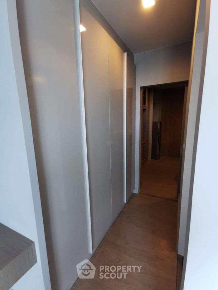 picture 1-BR Condo at A Space Asoke-Ratchada near MRT Phra Ram 9 (ID 890108) - 8/11