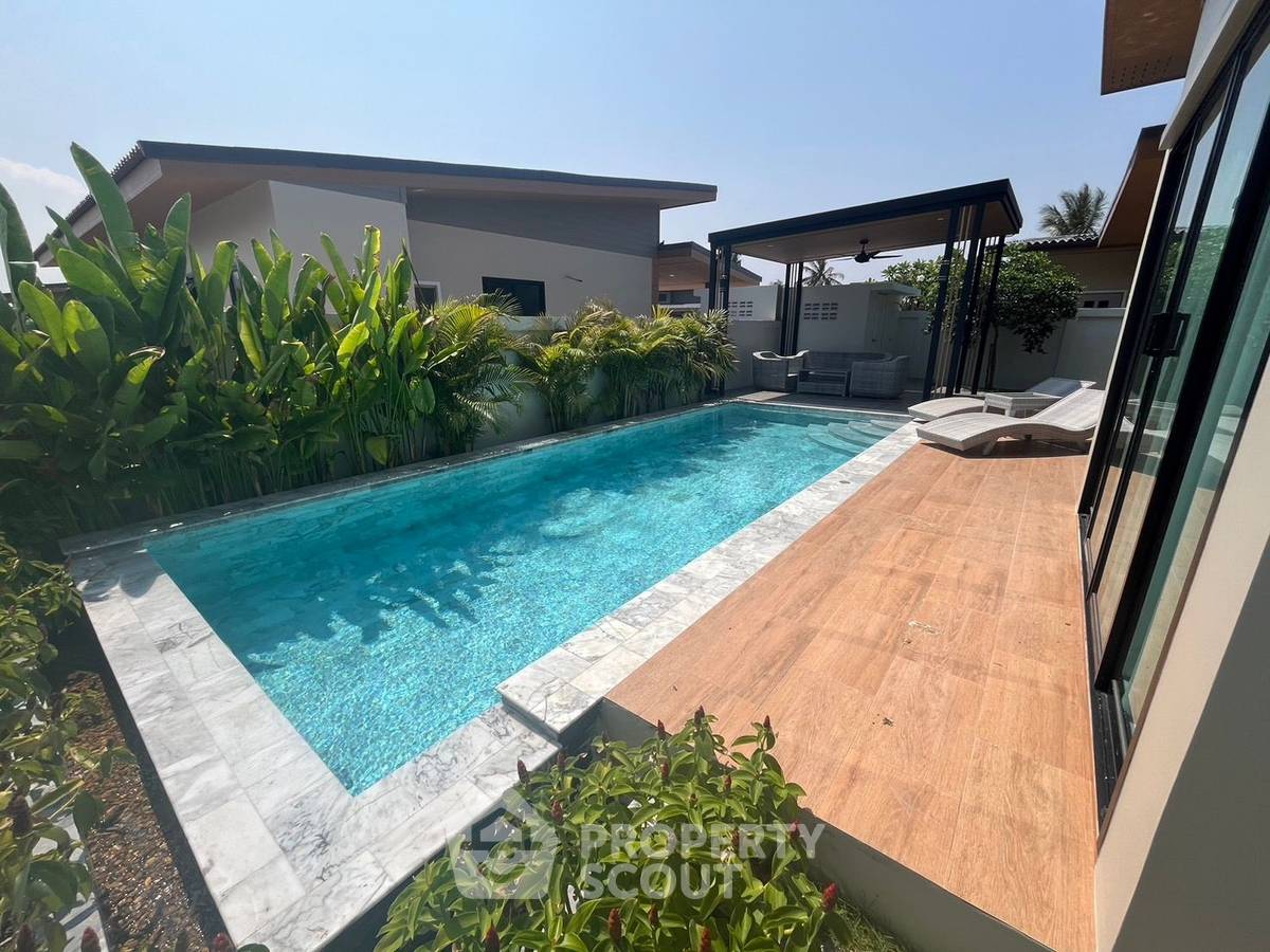 picture BRAND NEW 3-BR Pool Villa at Anchan Gardens (ID 1518673) - 1/18