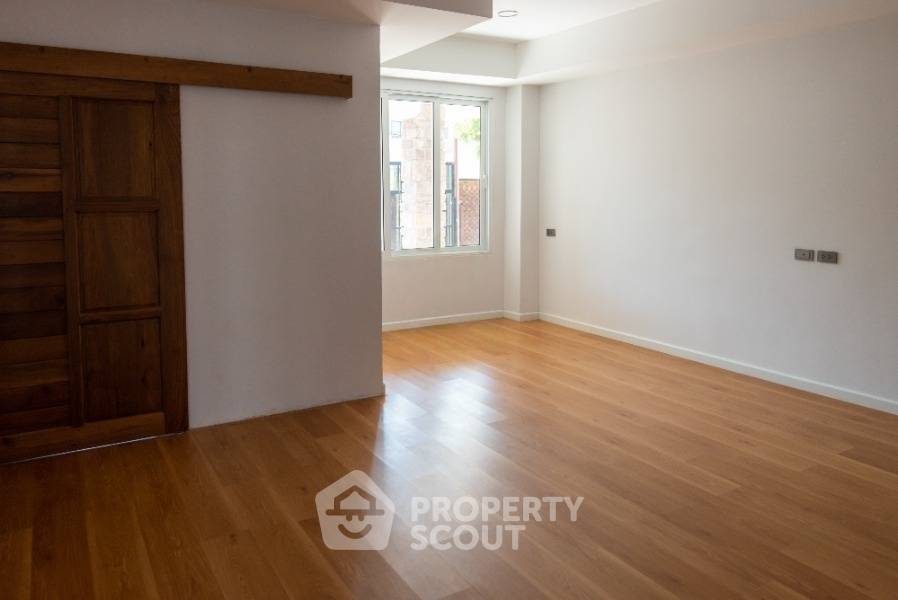 รูป บ้าน 7-ห้องนอน ใน บางบัวทอง (ID 2231031) - รูปที่ 27/37