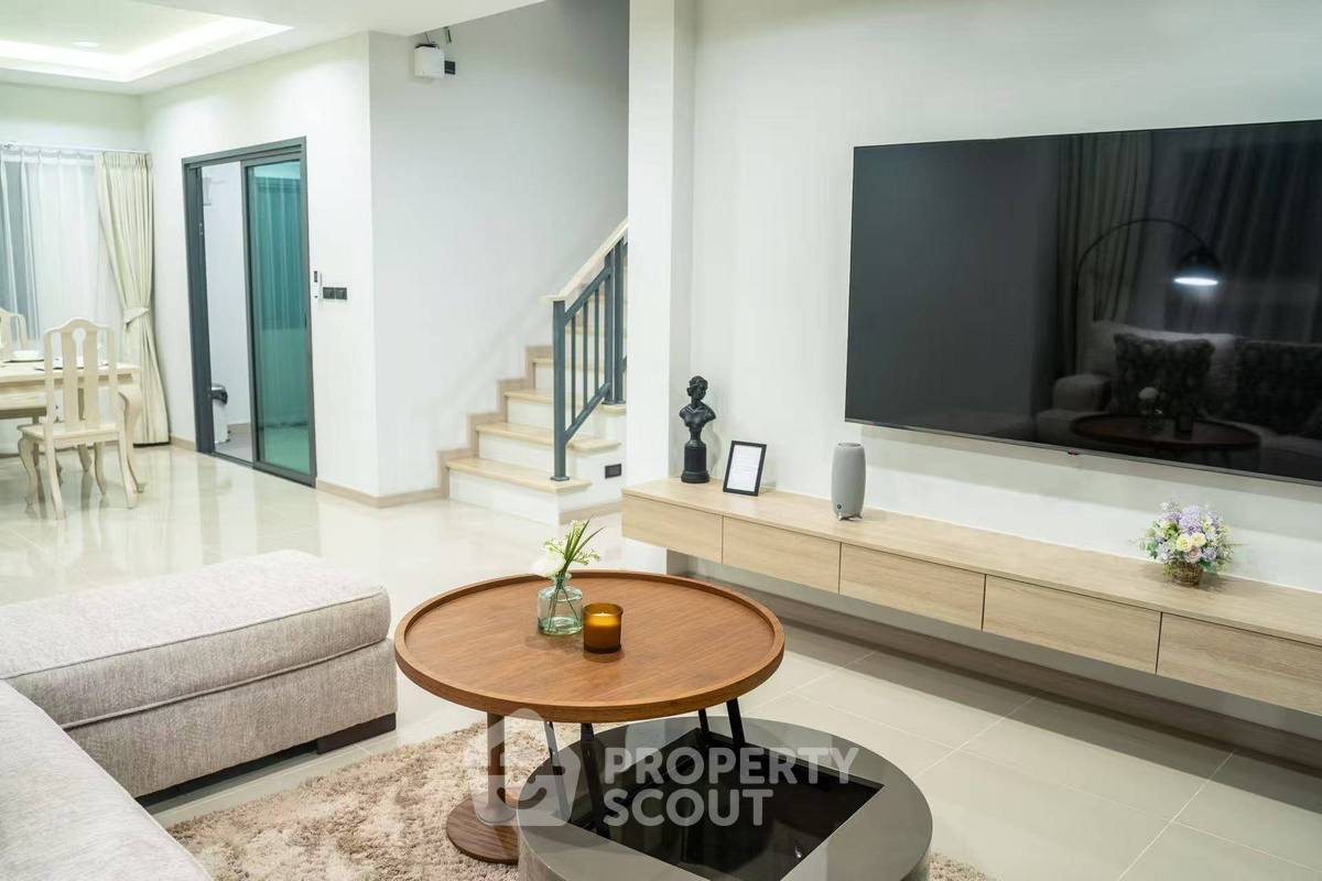 รูป วิลล่า 3-ห้องนอน ที่ ภัททา ดีไฟน์ ใน บางละมุง (ID 2140329) - รูปที่ 3/7