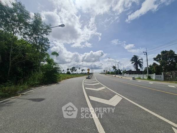 picture 13,821 m² Land for Sale close to Huai Yai (ID 2136920) - 3/5