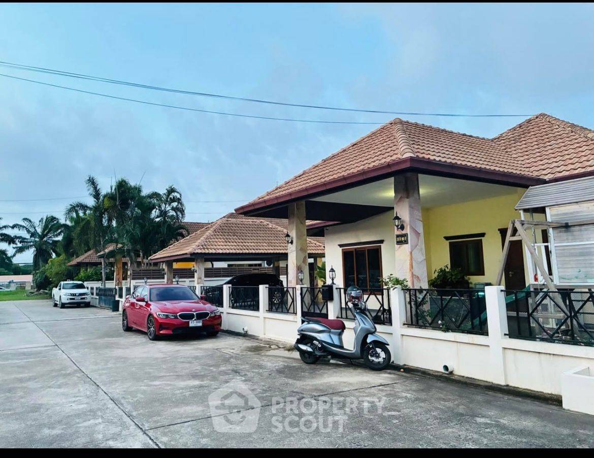 รูป วิลล่า 3-ห้องนอน ที่ ศรีสุข วิลล่า 1 ใกล้ พัทยาตะวันออก (ID 2236125) - รูปที่ 3/9