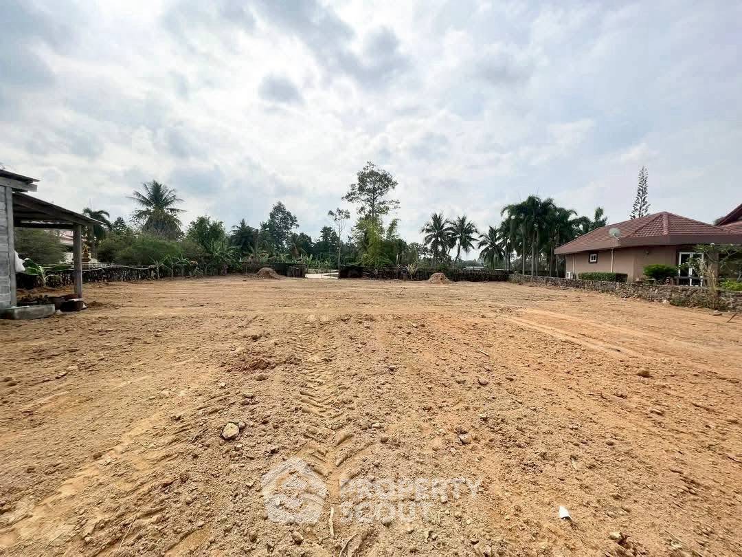 picture 1,270 m² Land for Sale close to Pattaya (ID 2085866) - 1/10
