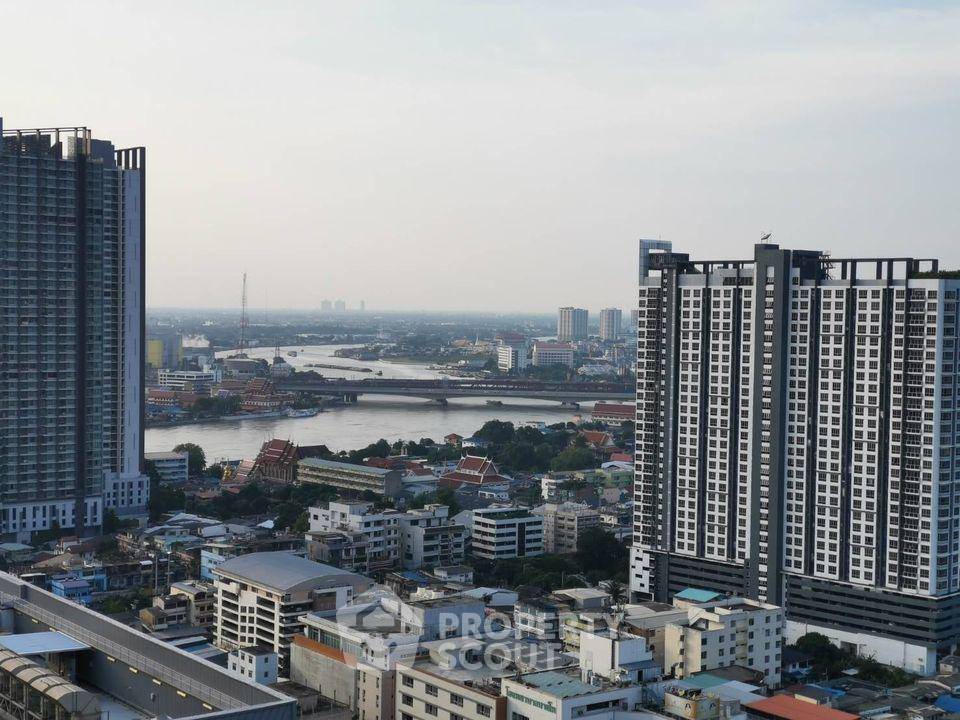 picture 1-BR Condo at The Tree Interchange near MRT Bang Pho (ID 475135) - 2/9