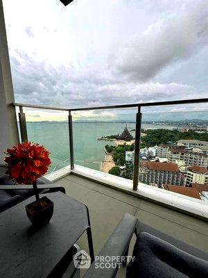 Condos for sale : 1-BR Condo at Baan Plai Haad Pattaya close to Sanctuary of Truth (ID 1540117)