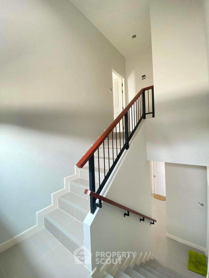 picture 3-BR House at The Urbana+6 in San Kamphaeng (ID 2147326) - 4/9