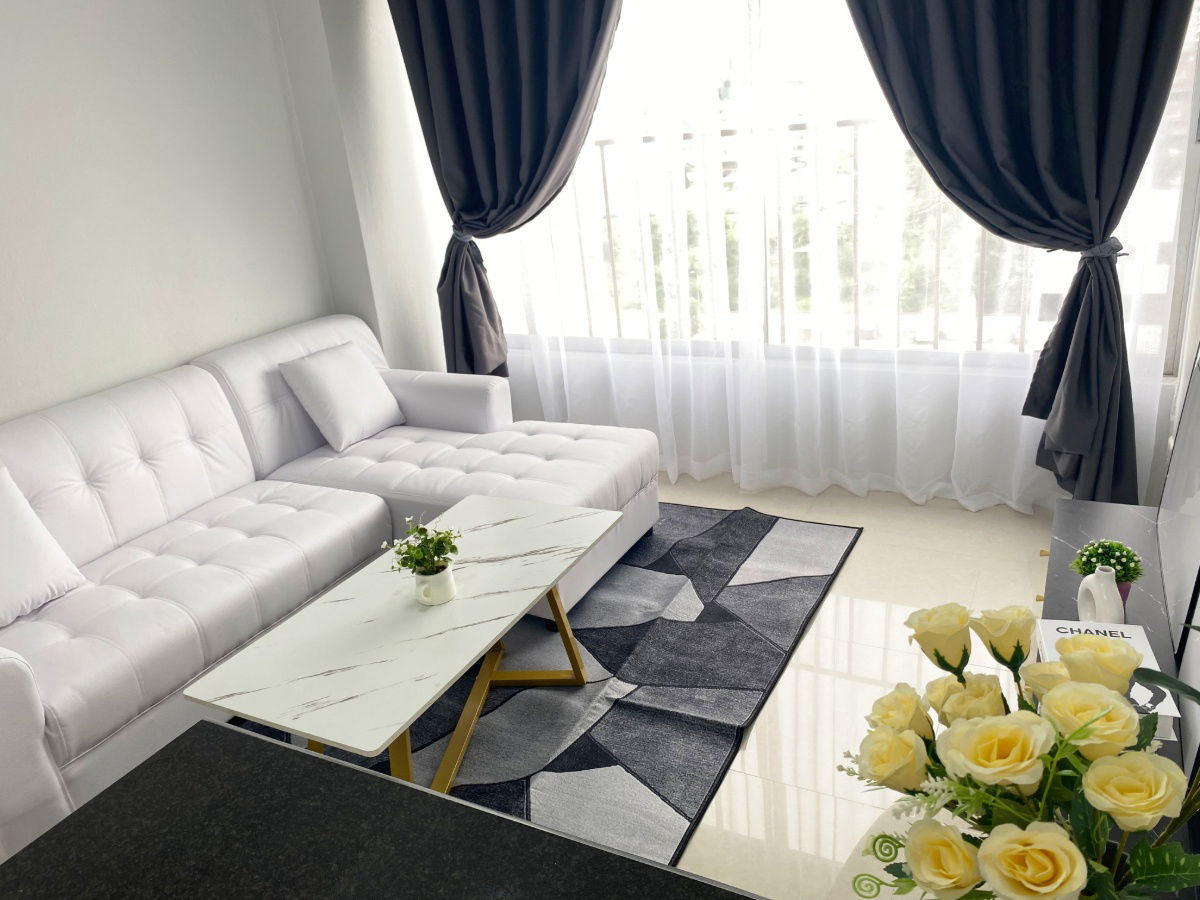 picture 📌For Sale !! 🔥 Big room, cheap for sale Can raise animals With private parking 💥 Ban Sukhothai Condo, Soi Ram 30/1 ✅ Near 2 BTS !! - 3/26