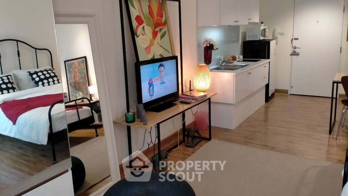 picture 1-BR Condo at J.W. Boulevard Srivara Condominium in Phlapphla (ID 2292564) - 4/19