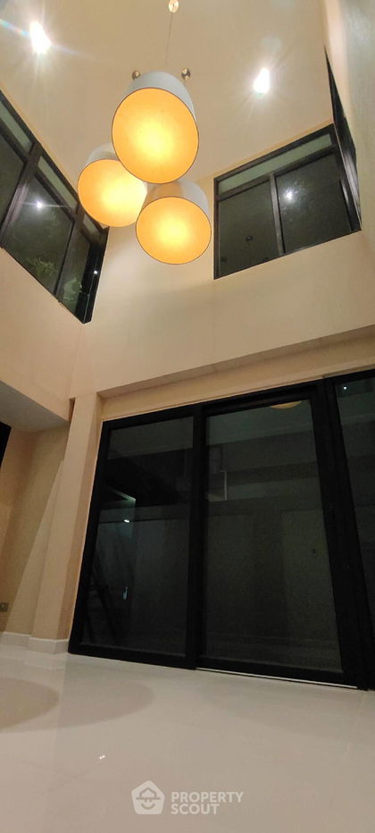 picture 6-BR House in Khan Na Yao (ID 1440407) - 47/50