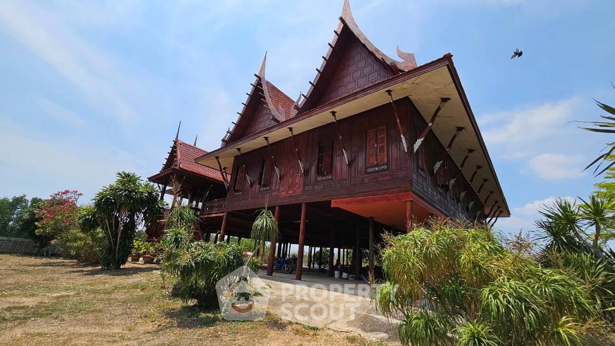 picture 3-BR House in Pak Nam Pran (ID 1292748) - 1/14