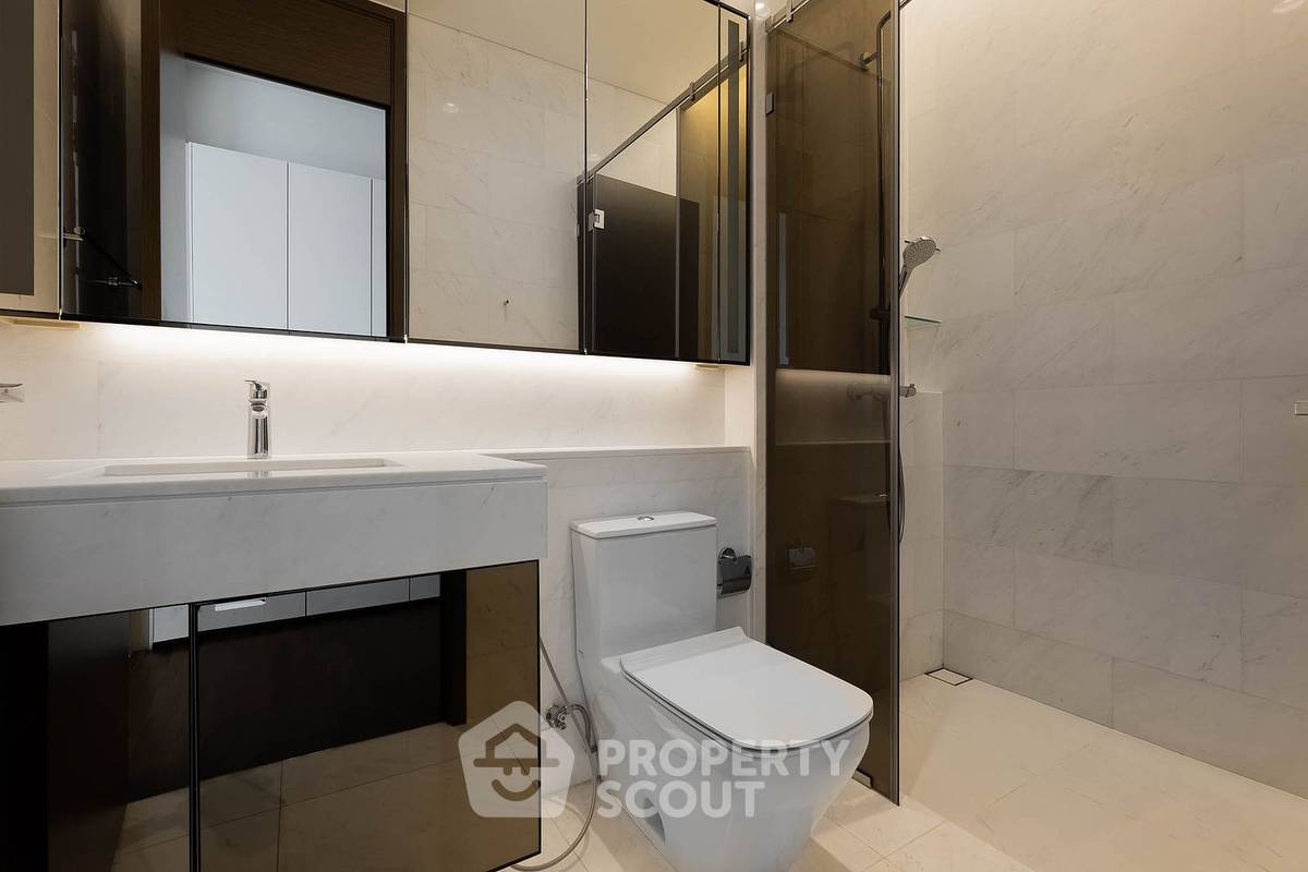 picture 4-BR Condo at The Residences At Sindhorn Kempinski Hotel Bangkok near BTS Ratchadamri (ID 793550) - 27/28