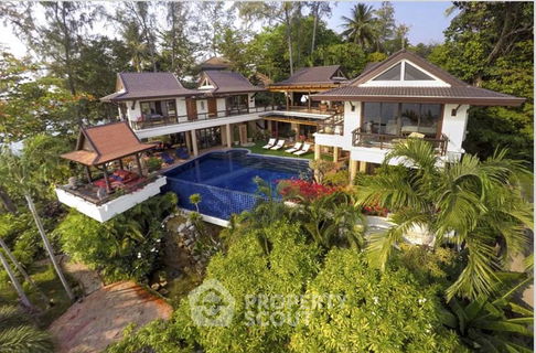 4-BR Villa close to Kata (ID 791514)