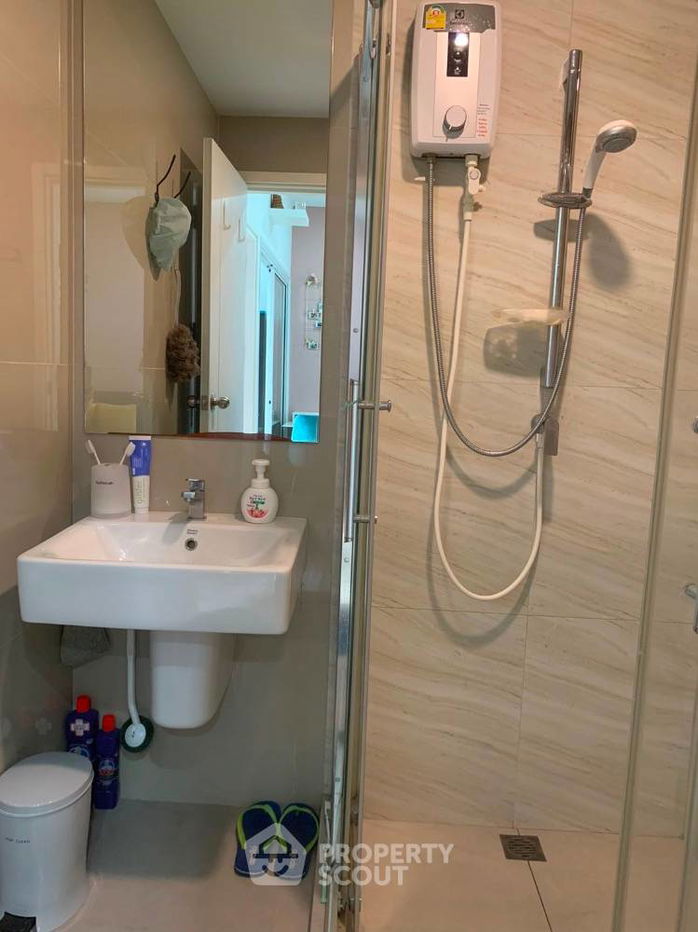 picture 1-BR Condo at The Tree Sukhumvit 71-Ekamai near ARL Ramkhamhaeng (ID 1526551) - 4/8