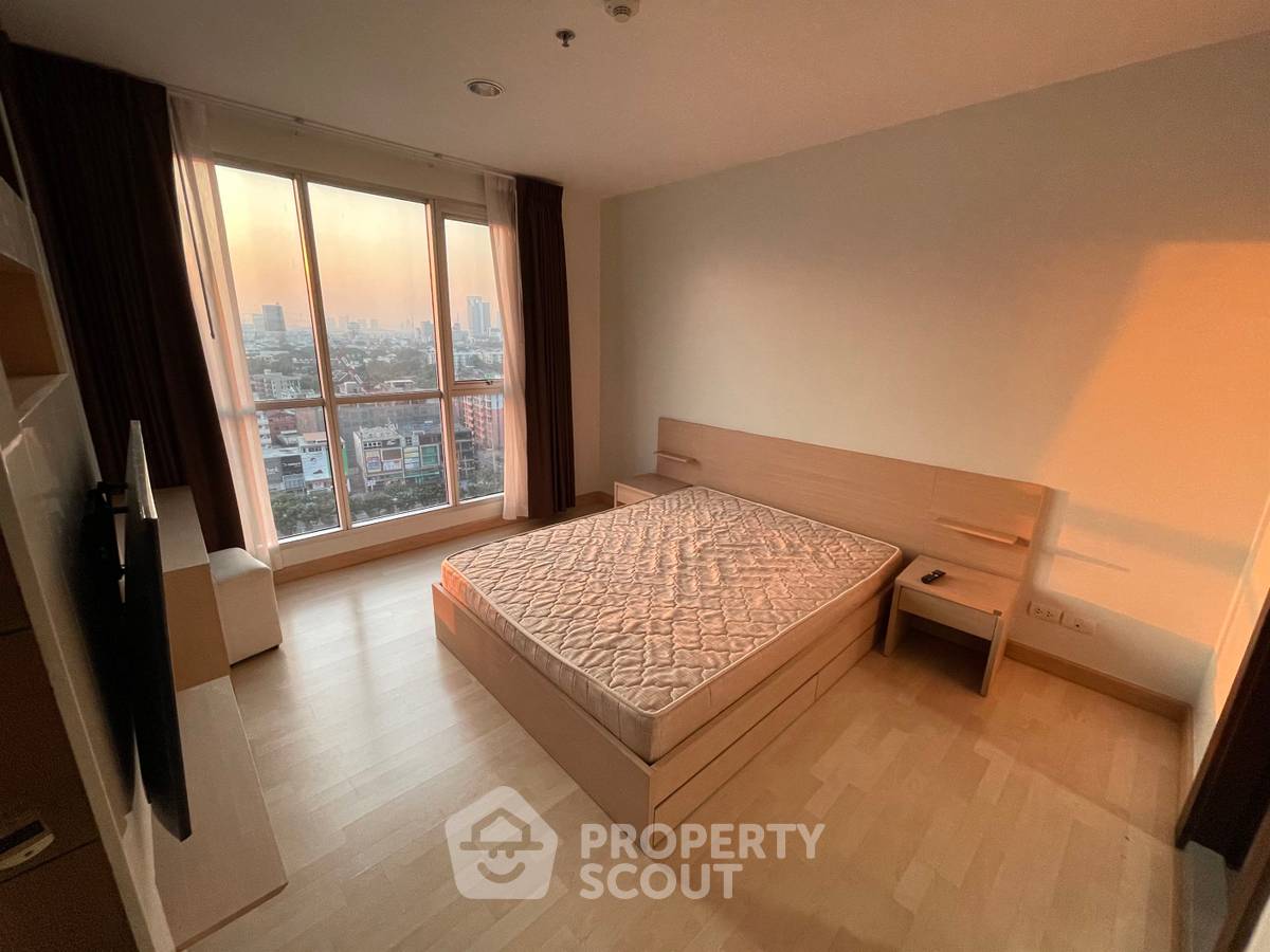 picture 1-BR Condo at Rhythm Ratchada near MRT Ratchadaphisek (ID 1866434) - 10/16