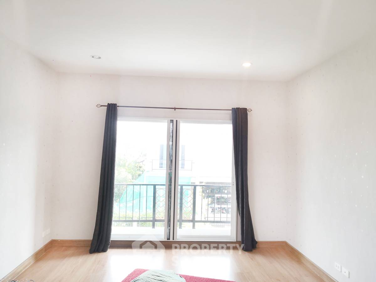 รูป บ้าน 3-ห้องนอน ที่ ภัสสร เทพารักษ์-บางนา ใน บางปลา (ID 2260873) - รูปที่ 10/20