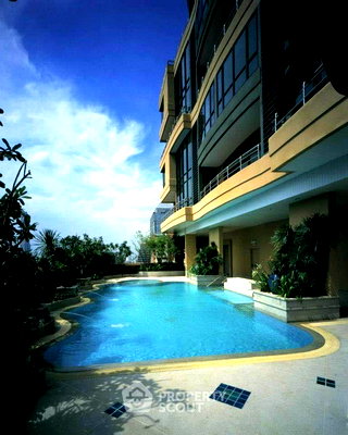 ขายคอนโด : คอนโด 1-ห้องนอน ที่ บ้าน ณ วรางค์ คอนโดมิเนียม ใกล้ BTS ชิดลม (ID 2050572)