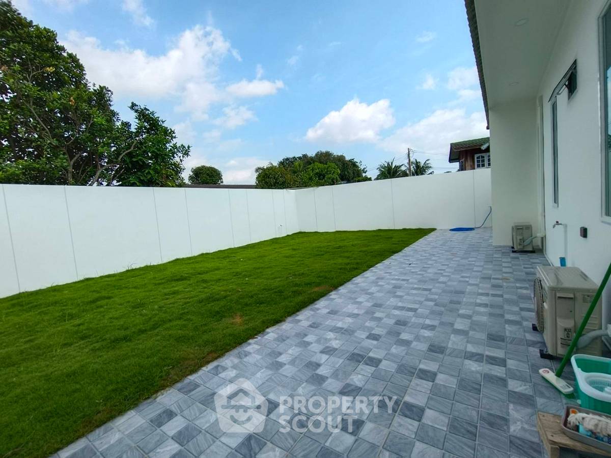 picture 3-BR Villa close to Huai Yai (ID 1540364) - 12/20