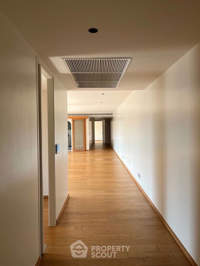picture 3-BR Condo at Supreme Legend Condominium near MRT Khlong Toei (ID 2063454) - 6/20