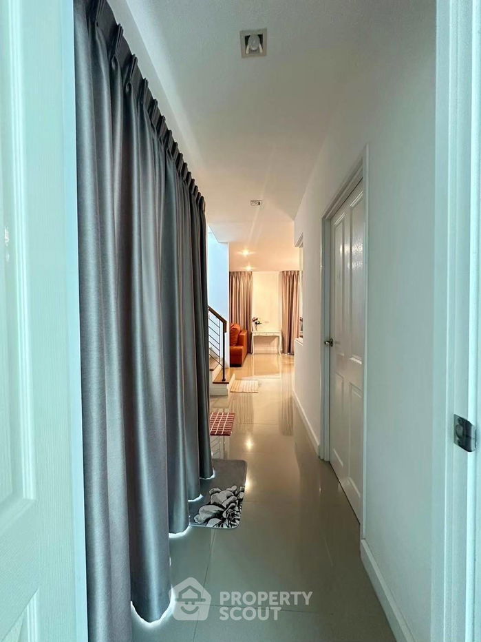 รูป บ้าน 4-ห้องนอน ที่ โกลเด้น นีโอ บางนา-กิ่งแก้ว ใกล้ ท่าอากาศยานสุวรรณภูมิ (ID 2008043) - รูปที่ 25/50