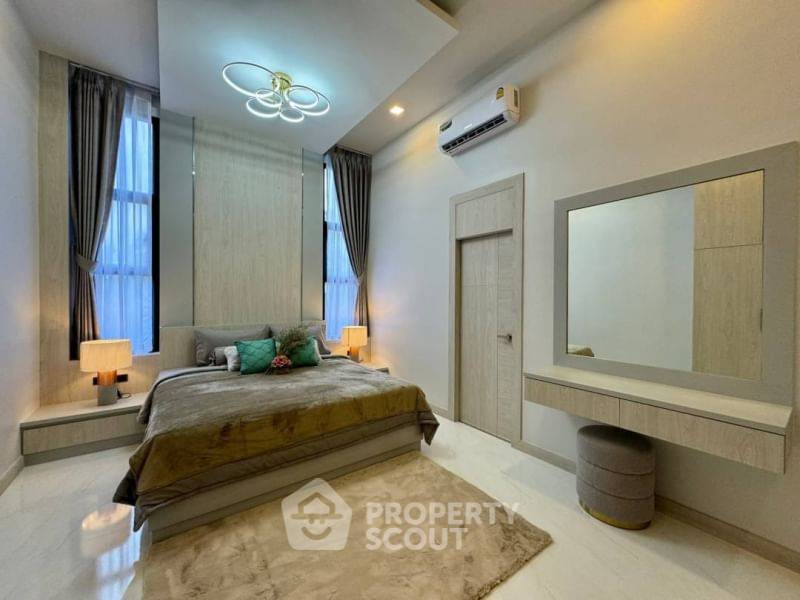 picture 4-BR Villa close to Pattaya (ID 1494712) - 13/19