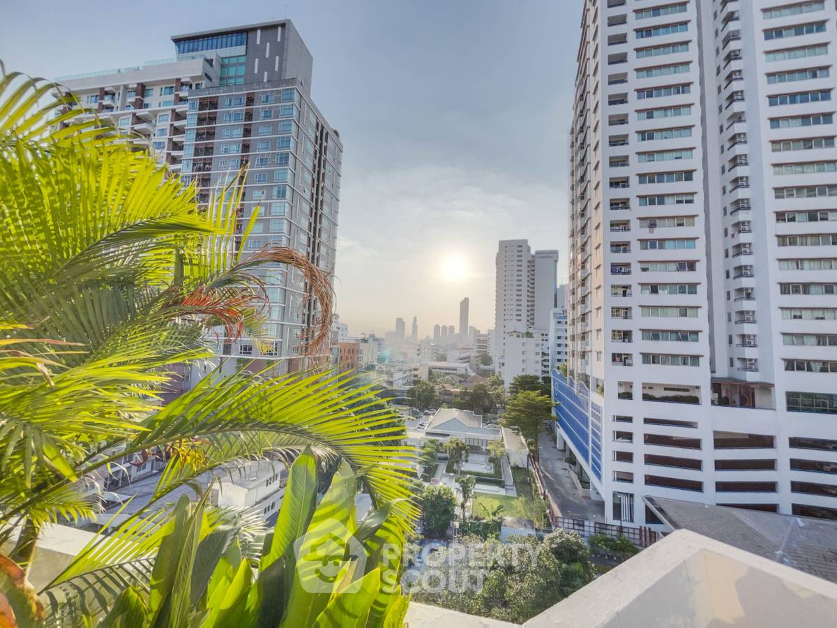 picture 2-BR Condo at Pikul Place Condominium near BTS Saint Louis (ID 2057945) - 31/31