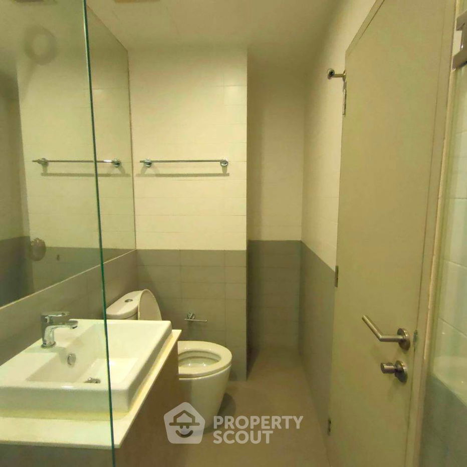 picture 2-BR Condo at Ideo Mobi Rama 9 near MRT Phra Ram 9 (ID 450393) - 15/15