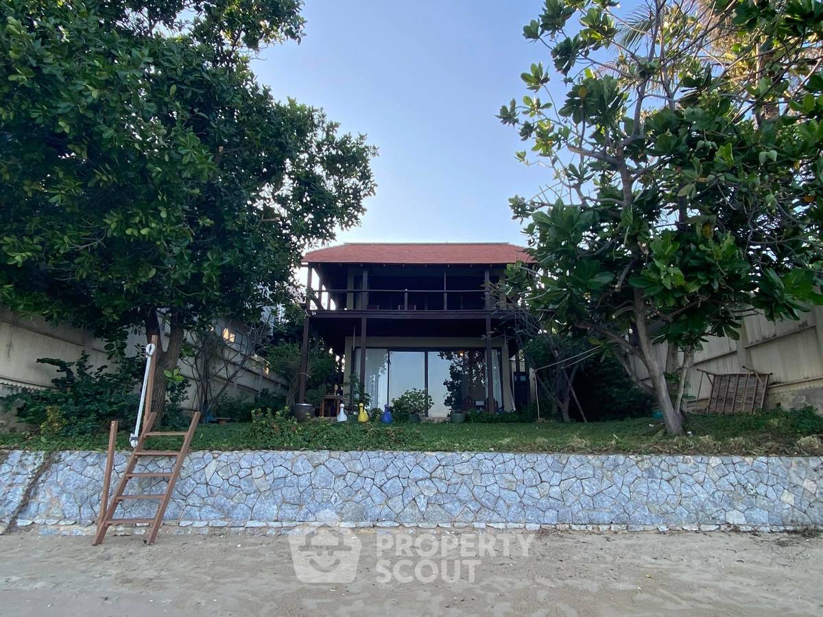 รูป บ้าน 3-ห้องนอน ใน ปากน้ำปราณ (ID 2285749) - รูปที่ 1/13