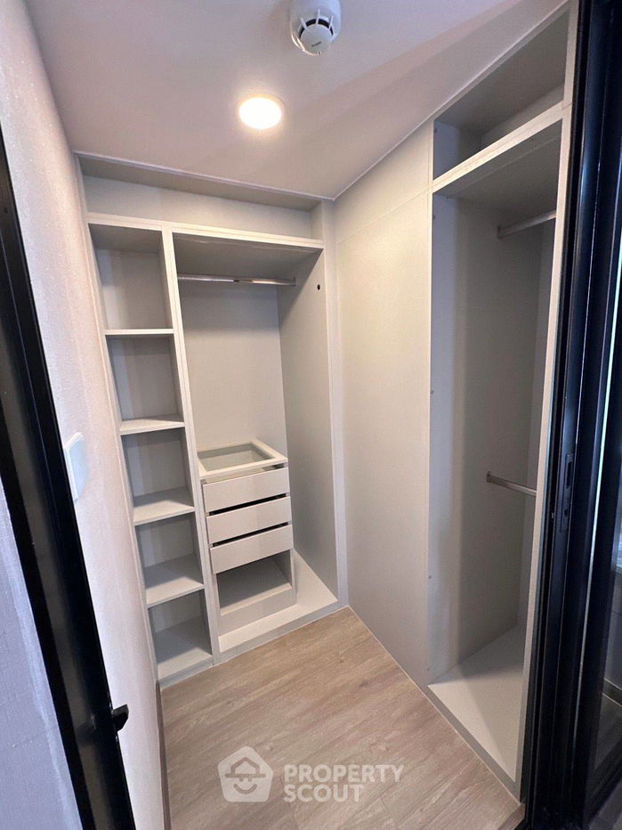 picture 2-BR Condo at SOHO Bangkok Ratchada near MRT Huai Khwang (ID 1822199) - 4/7