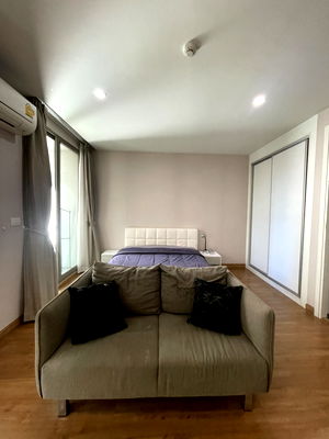 เช่าคอนโด เมืองเชียงใหม่ เชียงใหม่ : ให้เช่า The Nimmana condo อยู่ทำเลที่ดีที่สุด เดินทางสะดวก ย่านธุรกิจ  โทร: 098-9690236 (แจน)
