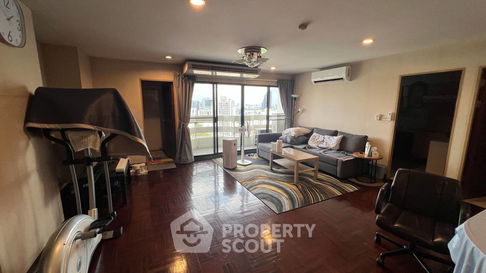 4-BR Condo at Phayathai Plaza near BTS Phaya Thai (ID 1747163)