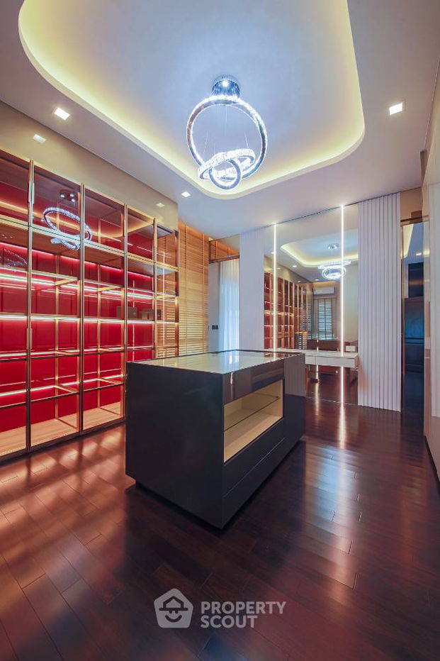 รูป บ้าน 5-ห้องนอน ที่ แกรนด์ บางกอก บูเลอวาร์ด กรุงเทพกรีฑา ใน คลองสามประเวศ (ID 1385585) - รูปที่ 27/48