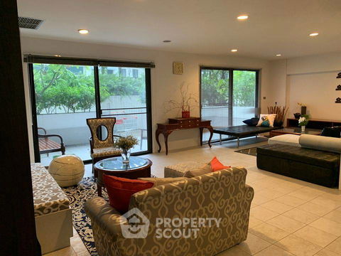 3-BR Condo at Kiarti Thanee City Mansion Condominium near MRT Phetchaburi (ID 889983)