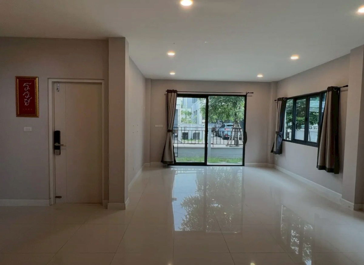 รูป 🏡 ให้เช่าบ้านเดี่ยว 2 ชั้น Centro ดอนเมือง–แจ้งวัฒนะ บ้านสวย พร้อมอยู่ 4 ห้องนอน 4 ห้องน้ำ ดินทางสะดวก ทำเลใกล้เมืองทอง - รูปที่ 10/10
