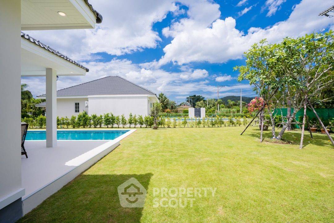 picture 2-BR Villa at The Grove Villas in Hin Lek Fai (ID 1296444) - 8/18