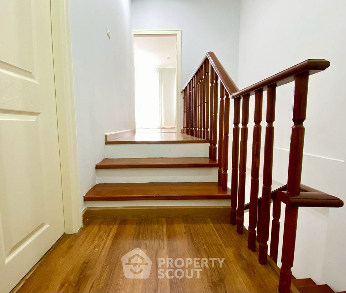 รูป ทาวน์เฮาท์ 3-ห้องนอน ที่ บ้านกลางเมือง มอนติ-คาร์โล ใน ลาดยาว (ID 2294599) - รูปที่ 20/38