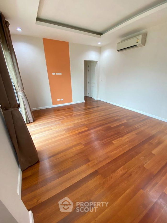 รูป บ้าน 5-ห้องนอน ที่ วิลล่า นครินทร์ อ่อนนุช-วงแหวน ใกล้ ท่าอากาศยานสุวรรณภูมิ (ID 1308477) - รูปที่ 16/41