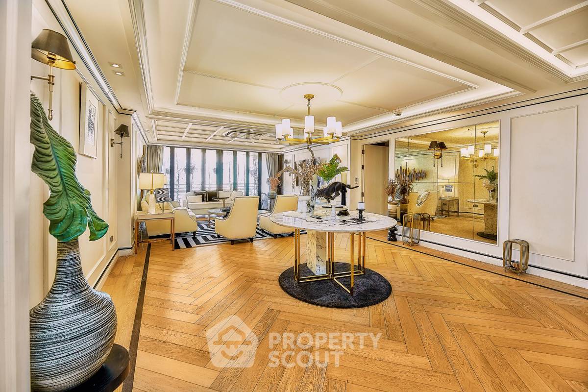 picture 3-BR Condo at Mahogany Tower Condominium near MRT Queen Sirikit National Convention Centre (ID 997362) - 1/30