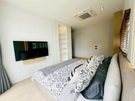 picture Single house for sale, premium location near Kad Farang Village, only 4 minutes walk - 10/12