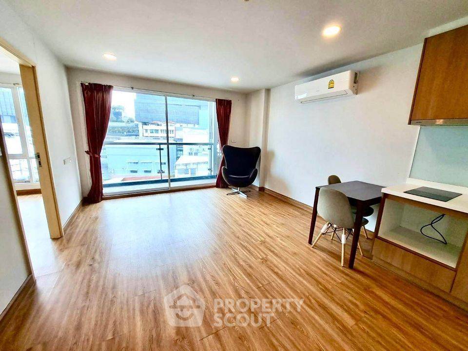 picture 2-BR Condo at Le Crique Sukhumvit 64/2 near BTS Punnawithi (ID 1894272) - 4/18