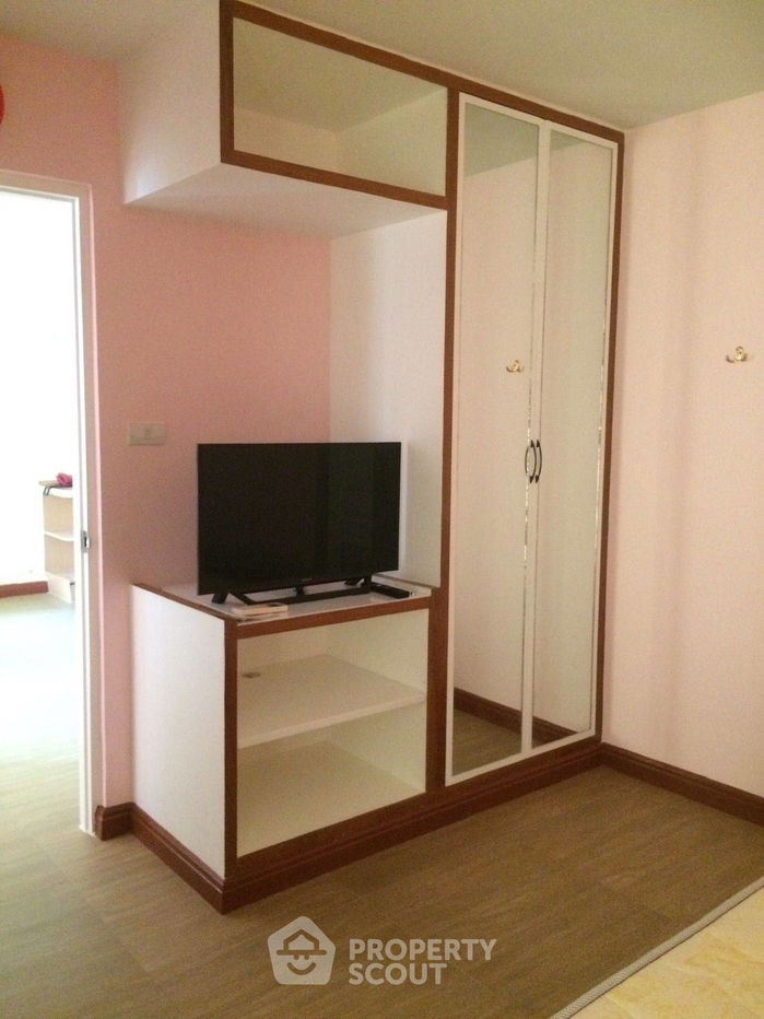 picture 2-BR Condo at Dusit Avenue near MRT Bang Phlat (ID 2093943) - 10/15