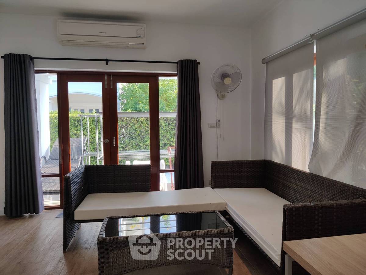 picture 4-BR House at Baan Mio close to Artist Village Hua Hin (ID 2098085) - 13/17